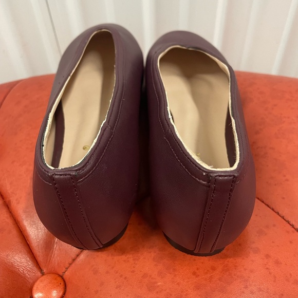 Women's Burgundy Slip-On Ballet Flats - Picture 3 of 5